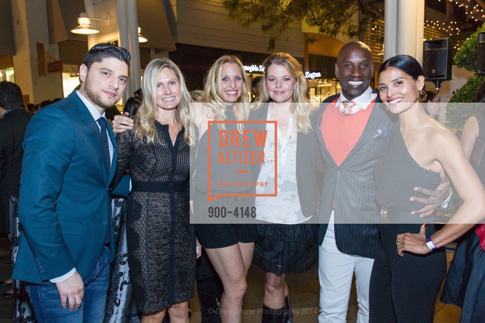 Andres LaFlor, Tracy Sartorio, Jennie Lang, Jennifer Joofe, Marcus McCalister, Suzette Rennison, Runway & Cocktail Partnership with VOGUE, US, October 31st, 2014, Photo #900-4148 Andres LaFlor, Tracy Sartorio, Jennie Lang, Jennifer Joofe, Marcus McCalister, Suzette Rennison, Photo #900-4148