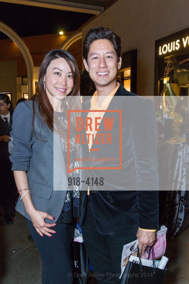 Tiffany Huang, Ryan Meirose, Runway & Cocktail Partnership with VOGUE, US, October 31st, 2014, Photo #918-4148 Tiffany Huang, Ryan Meirose, Photo #918-4148