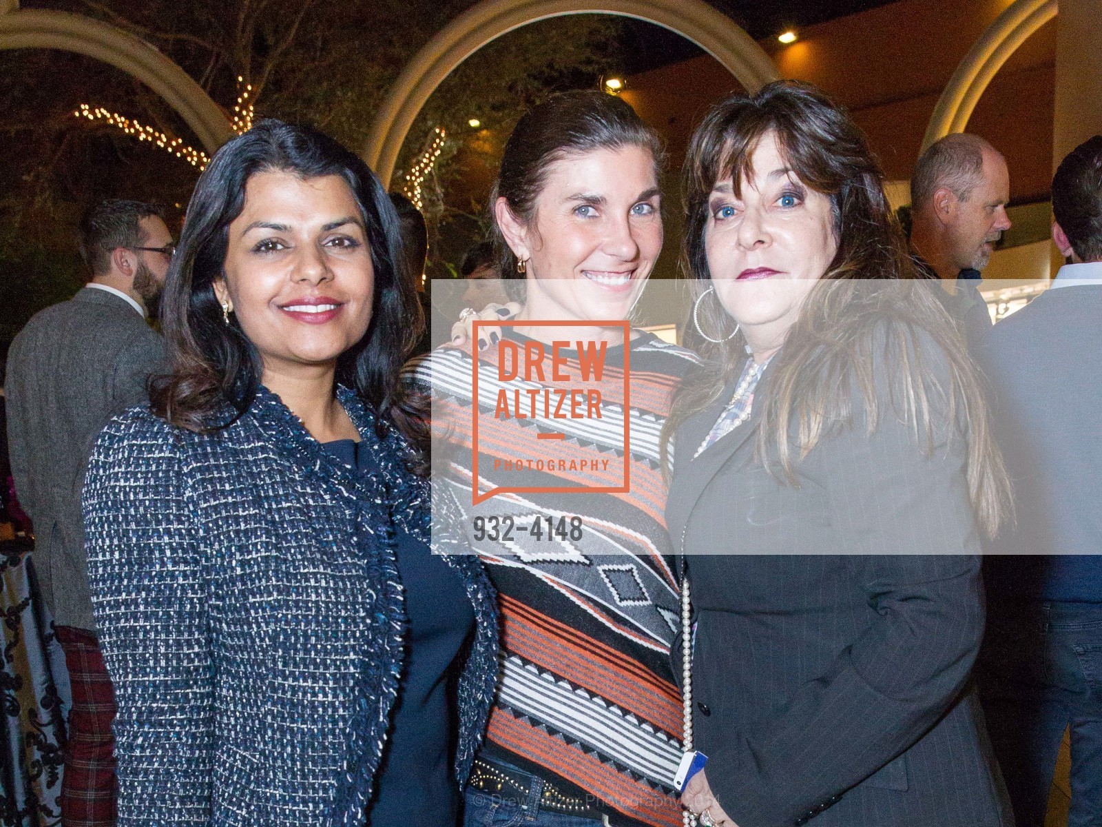 Vanila Singh, Annie Evans, Cinde Adler, Runway & Cocktail Partnership with VOGUE, US, October 31st, 2014, Photo #932-4148 Vanila Singh, Annie Evans, Cinde Adler, Photo #932-4148
