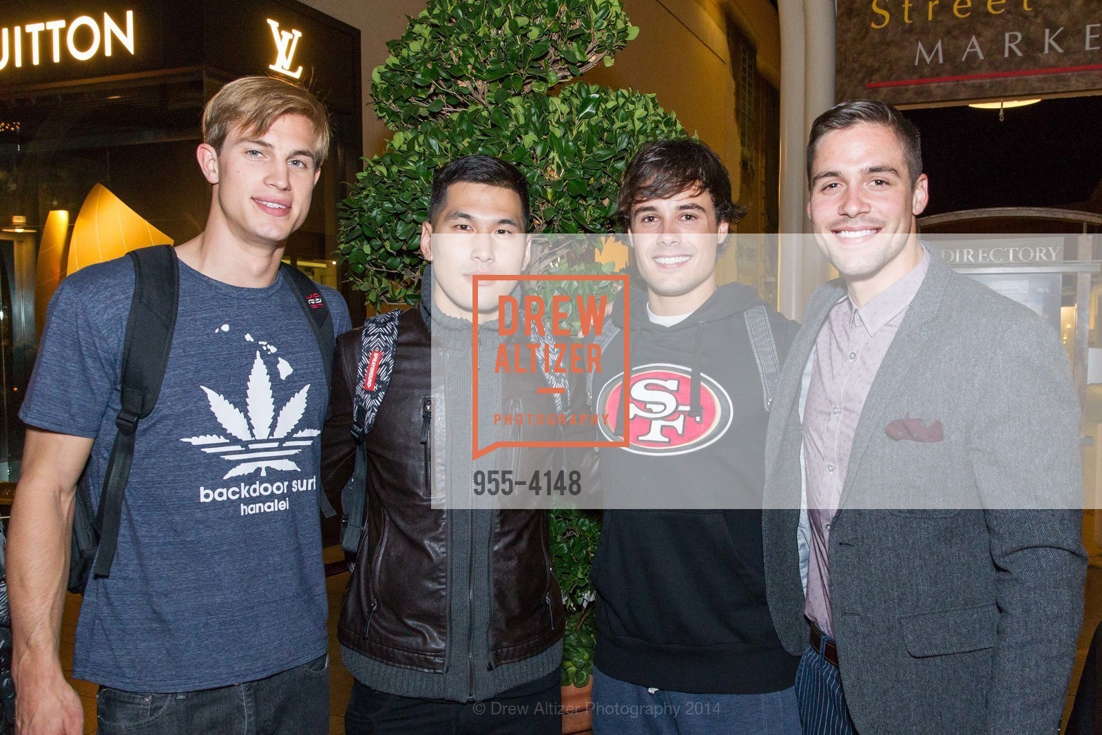 Luke Roberts, John Kwon, Colton Hobizal, Blake Mason, Sharif Rosales Webb, Runway & Cocktail Partnership with VOGUE, US, October 31st, 2014, Photo #955-4148 Luke Roberts, John Kwon, Colton Hobizal, Blake Mason, Sharif Rosales Webb, Photo #955-4148