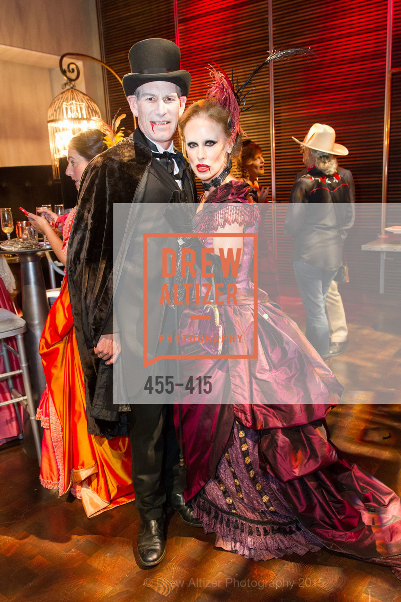 Chris Hollenbeck, Holly Hollenbeck, SPOOKED AT THE STRAND Presented by the American Conservatory Theater, The Strand Theater. 1127 Market Street, October 26th, 2015,Drew Altizer, Drew Altizer Photography, full-service agency, private events, San Francisco photographer, photographer california