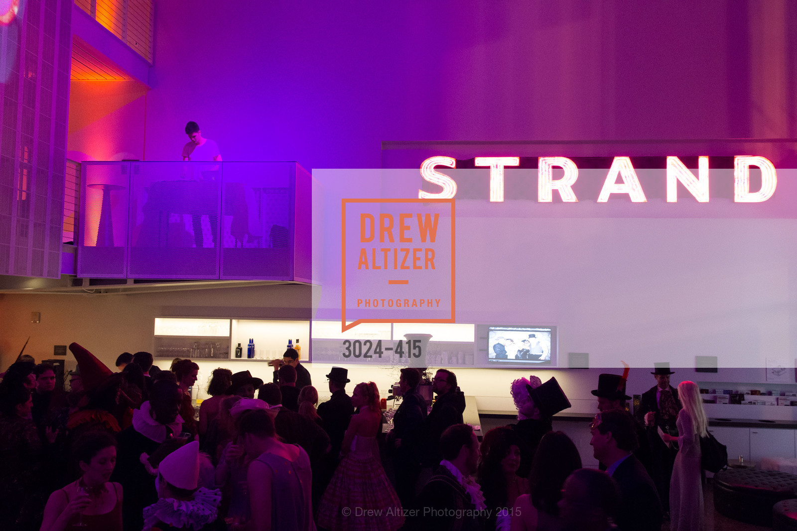 Atmosphere, SPOOKED AT THE STRAND Presented by the American Conservatory Theater, The Strand Theater. 1127 Market Street, October 26th, 2015,Drew Altizer, Drew Altizer Photography, full-service agency, private events, San Francisco photographer, photographer california