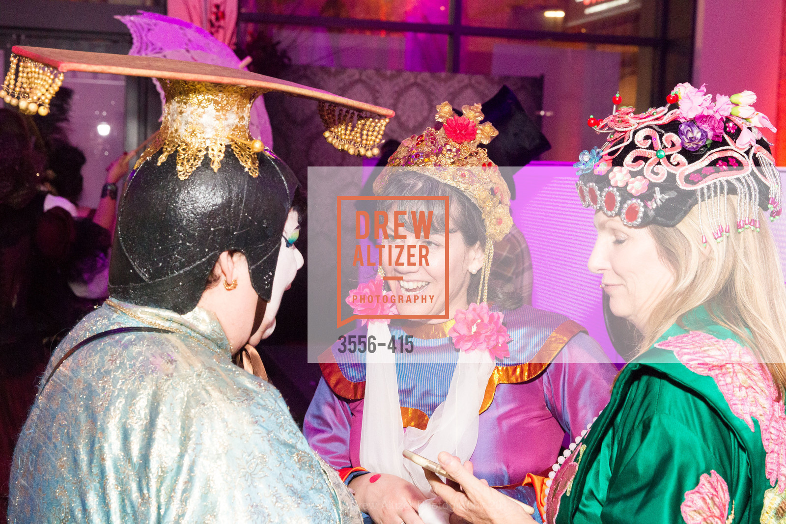 Anne Shonk, Michelle Shonk, SPOOKED AT THE STRAND Presented by the American Conservatory Theater, The Strand Theater. 1127 Market Street, October 26th, 2015,Drew Altizer, Drew Altizer Photography, full-service agency, private events, San Francisco photographer, photographer california