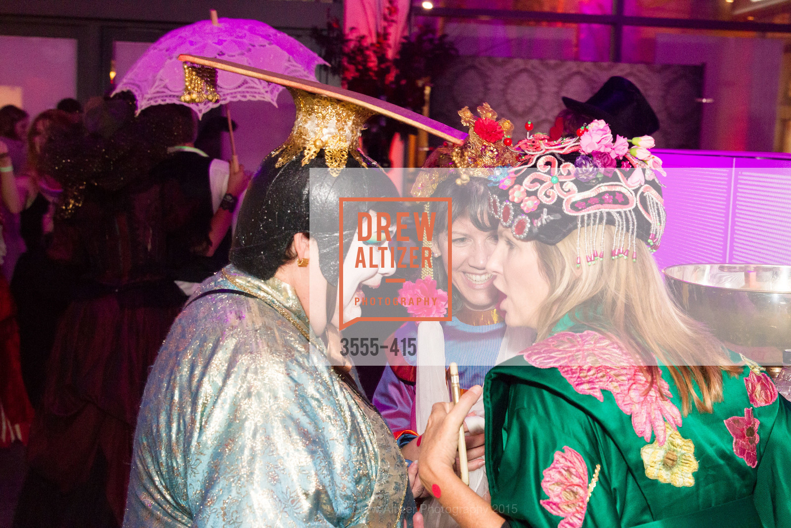 Anne Shonk, Michelle Shonk, SPOOKED AT THE STRAND Presented by the American Conservatory Theater, The Strand Theater. 1127 Market Street, October 26th, 2015,Drew Altizer, Drew Altizer Photography, full-service agency, private events, San Francisco photographer, photographer california