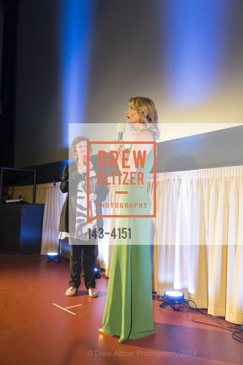 Zoe Elton, Laura Dern, Mill Valley Film Festival 2014 Red Carpet Arrivals for WILD, US, October 12th, 2014, Photo #143-4151 Zoe Elton, Laura Dern, Photo #143-4151
