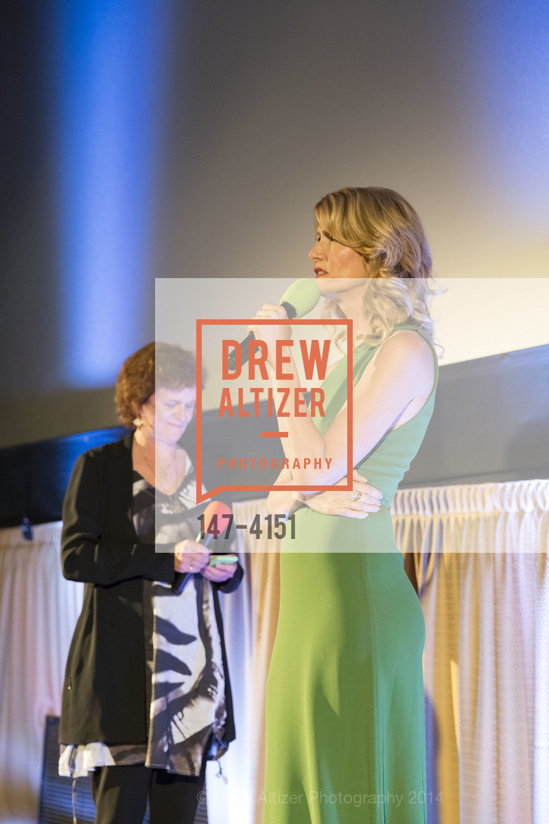 Zoe Elton, Laura Dern, Mill Valley Film Festival 2014 Red Carpet Arrivals for WILD, US, October 12th, 2014, Photo #147-4151 Zoe Elton, Laura Dern, Photo #147-4151