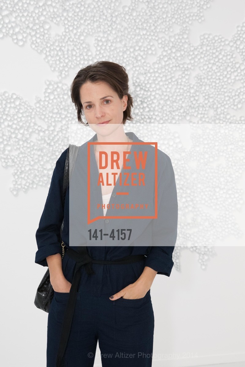 Natalie Szeszkowski, PACE GALLERY, Menlo Park Presents Tara Donovan's Exhibit, US, May 21st, 2014, Photo #141-4157 Natalie Szeszkowski, Photo #141-4157