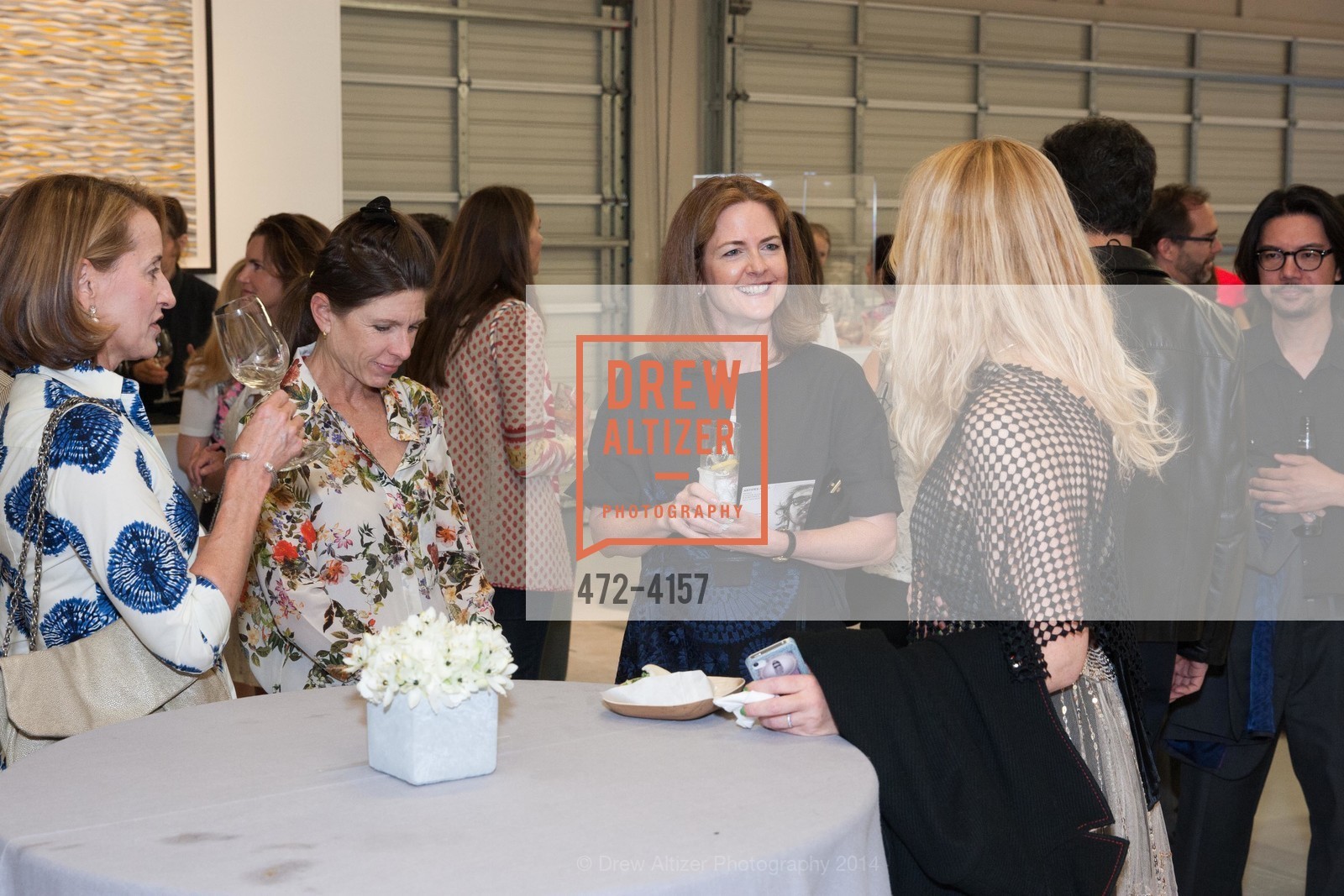 Elizabeth Still, PACE GALLERY, Menlo Park Presents Tara Donovan's Exhibit, US, May 21st, 2014, Photo #472-4157 Elizabeth Still, Photo #472-4157
