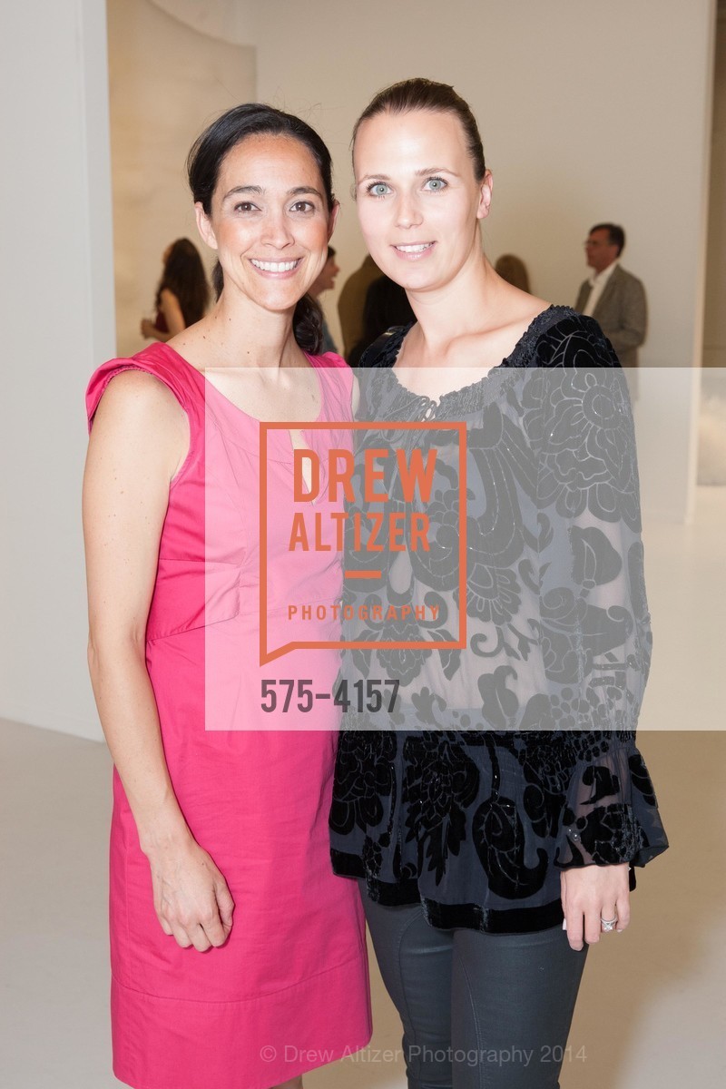 Melissa Miranda, Karina Sobieski, PACE GALLERY, Menlo Park Presents Tara Donovan's Exhibit, US, May 21st, 2014, Photo #575-4157 Melissa Miranda, Karina Sobieski, Photo #575-4157