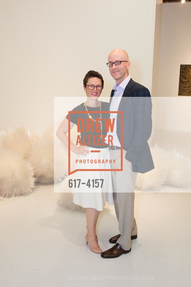 Leslie Harris, Wait Harris, PACE GALLERY, Menlo Park Presents Tara Donovan's Exhibit, US, May 21st, 2014, Photo #617-4157 Leslie Harris, Wait Harris, Photo #617-4157