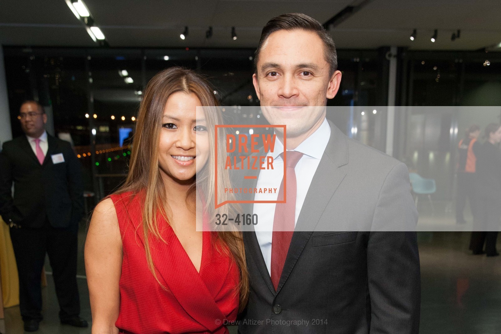 Lillian Phan, Ezra Garrett, 2015 RED CROSS Philanthropic CEO of the Year Reception, US, November 21st, 2014, Photo #32-4160 Lillian Phan, Ezra Garrett, Photo #32-4160