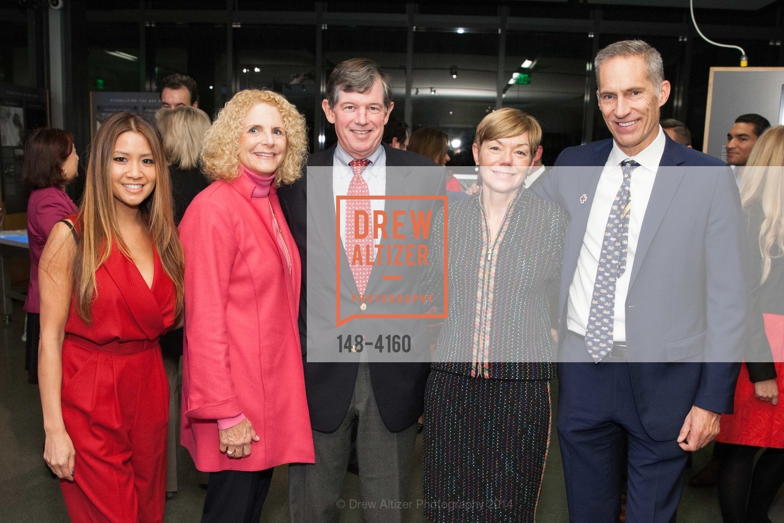 Lillian Phan, Sarah Earley, Anthony Earley, Paula Downey, Mark Cloutier, 2015 RED CROSS Philanthropic CEO of the Year Reception, US, November 21st, 2014, Photo #148-4160 Lillian Phan, Sarah Earley, Anthony Earley, Paula Downey, Mark Cloutier, Photo #148-4160