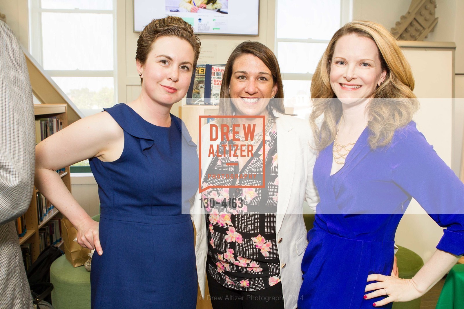 Jane Nevins, Nikol Plass, Jasmine Stirling, 6th Annual SMART GOES TO COLLEGE Dinner, US, May 1st, 2014, Photo #130-4163 Jane Nevins, Nikol Plass, Jasmine Stirling, Photo #130-4163