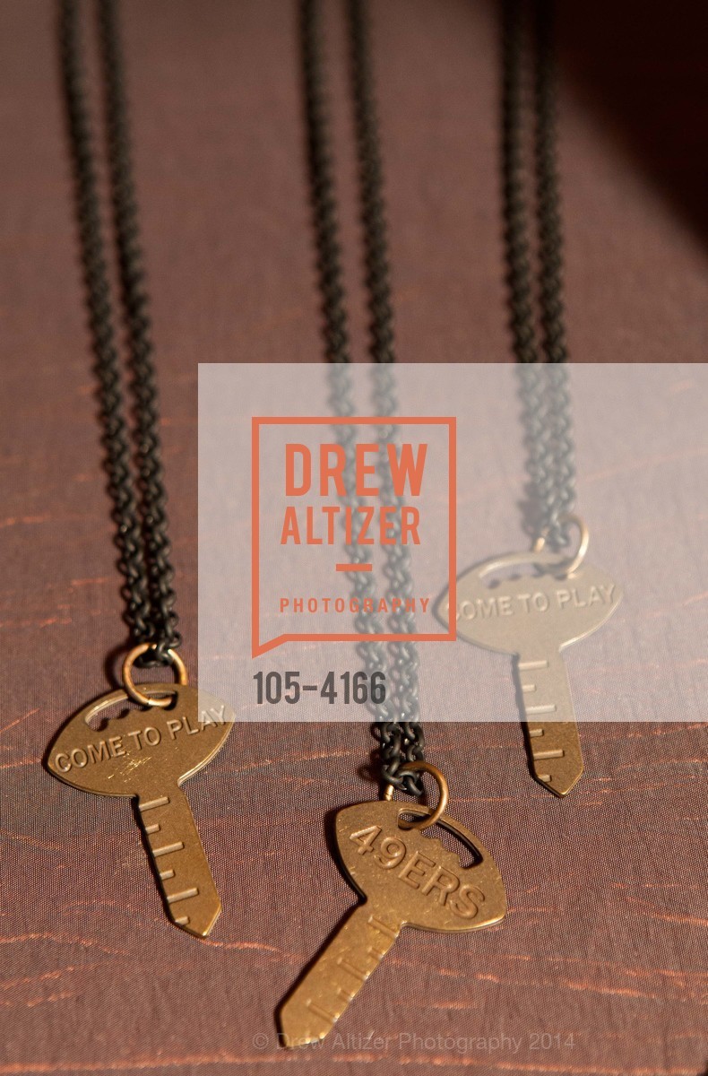 LEVI'S "Key to the Stadium" Collection by JENNIFER MONTANA DESIGNS, US, August 21st, 2014, Photo #105-4166 Photo #105-4166