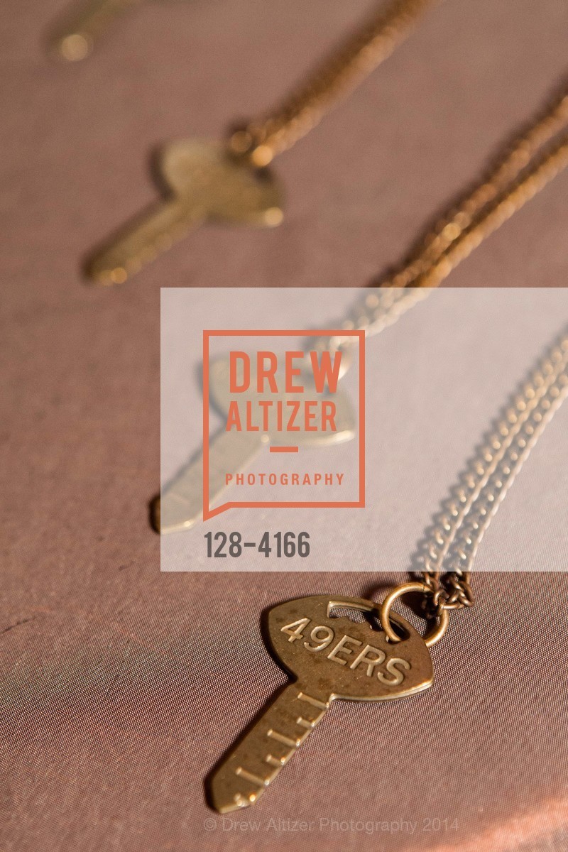LEVI'S "Key to the Stadium" Collection by JENNIFER MONTANA DESIGNS, US, August 21st, 2014, Photo #128-4166 Photo #128-4166