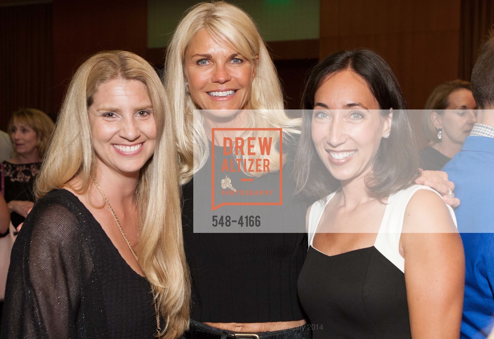 Jennifer Montana, Hillary Frank, LEVI'S "Key to the Stadium" Collection by JENNIFER MONTANA DESIGNS, US, August 21st, 2014, Photo #548-4166 Jennifer Montana, Hillary Frank, Photo #548-4166