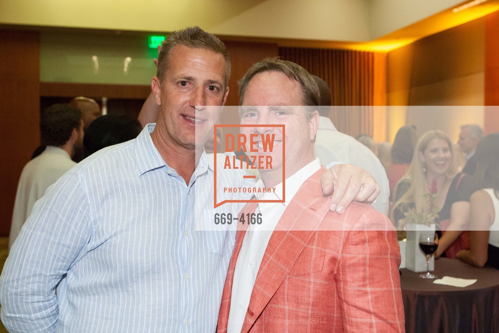John Paye, Richard Mosher, LEVI'S "Key to the Stadium" Collection by JENNIFER MONTANA DESIGNS, US, August 21st, 2014, Photo #669-4166 John Paye, Richard Mosher, Photo #669-4166
