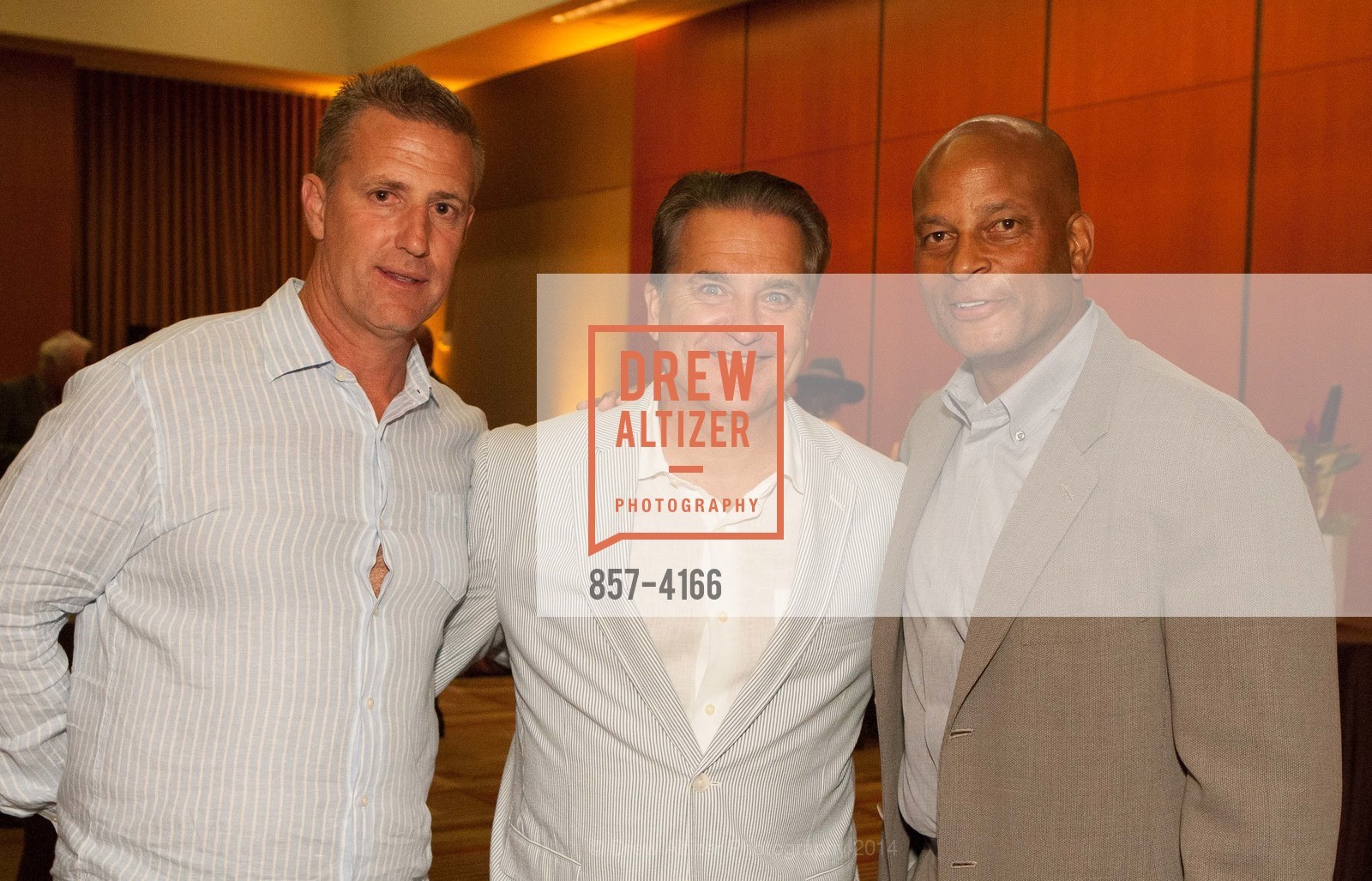 John Paye, Steve Mariucci, Ronnie Lott, LEVI'S "Key to the Stadium" Collection by JENNIFER MONTANA DESIGNS, US, August 21st, 2014, Photo #857-4166 John Paye, Steve Mariucci, Ronnie Lott, Photo #857-4166