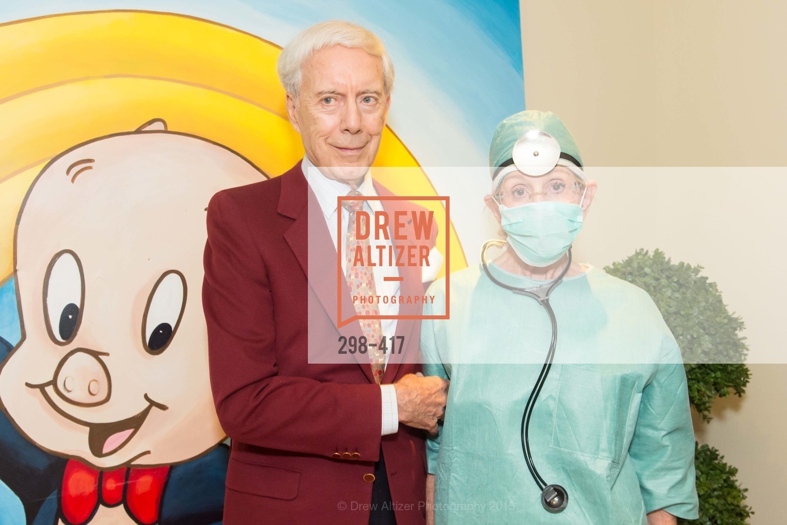 Robert Girard, Phoebe Cowles, Wolfson-Federighi Cartoon Costume Party, Private Residence. 737 Bay Road, October 24th, 2015,Drew Altizer, Drew Altizer Photography, full-service agency, private events, San Francisco photographer, photographer california