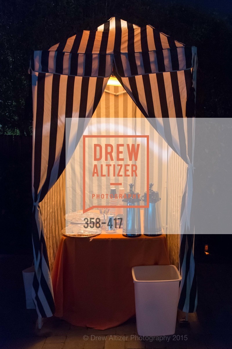 Atmosphere, Wolfson-Federighi Cartoon Costume Party, Private Residence. 737 Bay Road, October 24th, 2015,Drew Altizer, Drew Altizer Photography, full-service agency, private events, San Francisco photographer, photographer california
