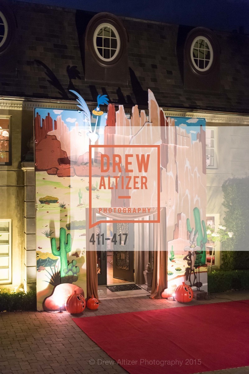 Atmosphere, Wolfson-Federighi Cartoon Costume Party, Private Residence. 737 Bay Road, October 24th, 2015,Drew Altizer, Drew Altizer Photography, full-service event agency, private events, San Francisco photographer, photographer California