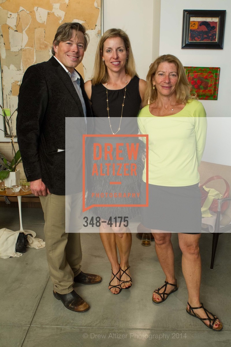 Tom Cal, Charlotte Shropshire, Karrie Kahn, Private Collections Benefitting Enterprise for High School Students, US, May 21st, 2014, Photo #348-4175 Tom Cal, Charlotte Shropshire, Karrie Kahn, Photo #348-4175