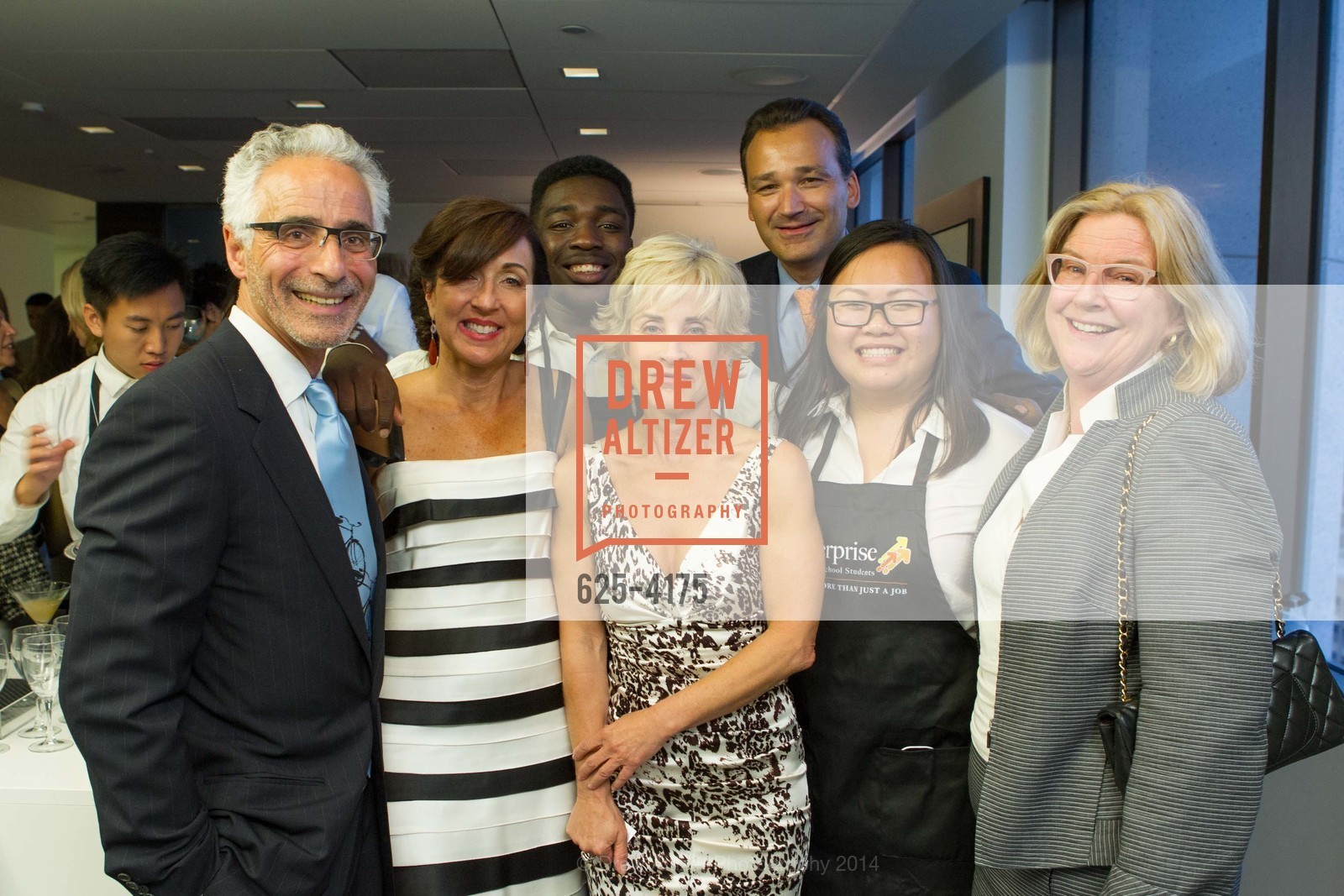 Tony DiStefano, Victoria Zitrin, Saadiq Anderson, Lulu Gordon, Martim Oliveira, Han O, Elizabeth Leach, Private Collections Benefitting Enterprise for High School Students, US, May 21st, 2014, Photo #625-4175 Tony DiStefano, Victoria Zitrin, Saadiq Anderson, Lulu Gordon, Martim Oliveira, Han O, Elizabeth Leach, Photo #625-4175