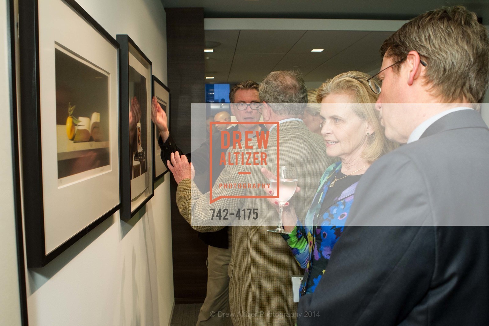 Pauline Van Ysendoorn, Peter Crosby, Private Collections Benefitting Enterprise for High School Students, US, May 21st, 2014, Photo #742-4175 Pauline Van Ysendoorn, Peter Crosby, Photo #742-4175