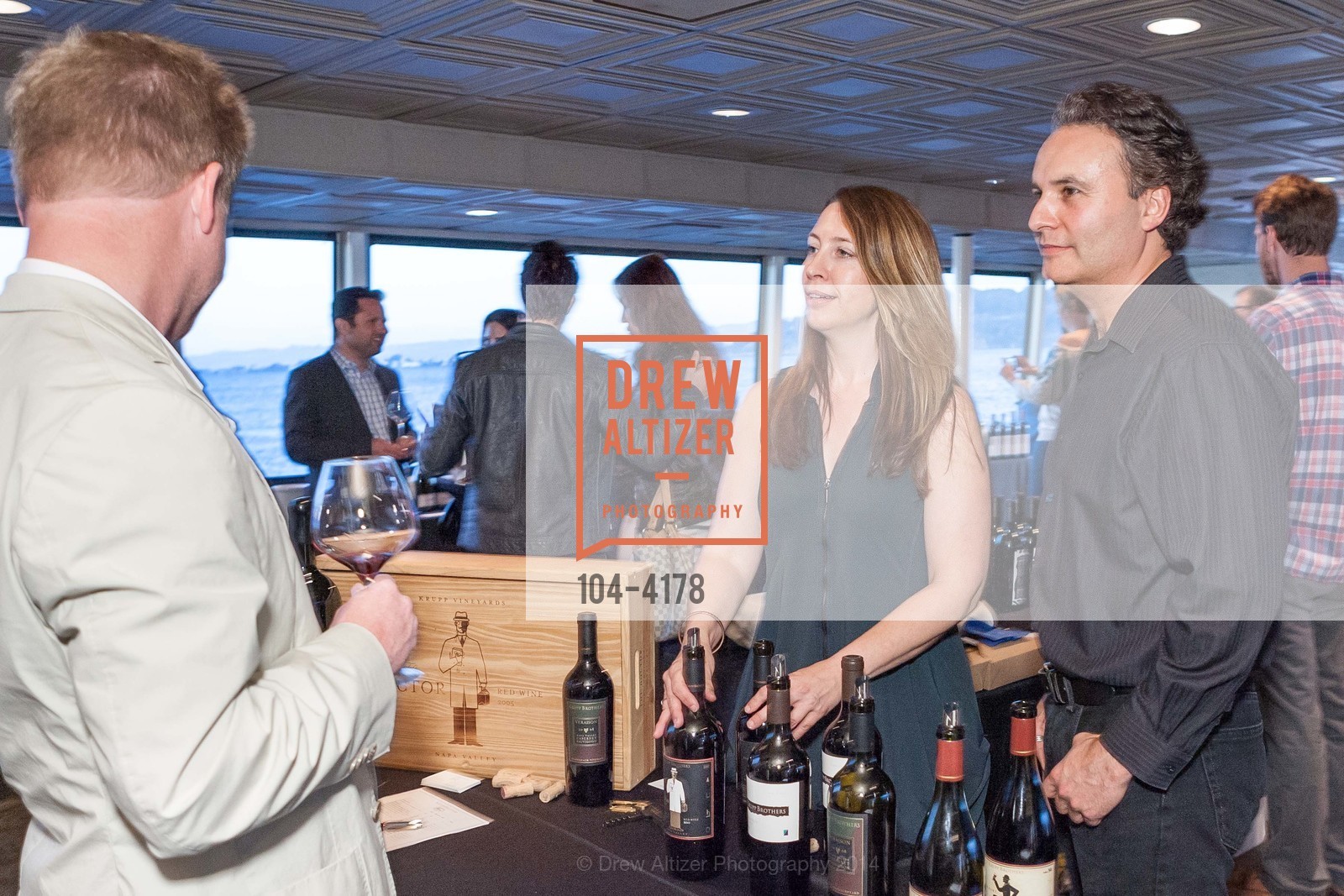 Nicole Lincoln, Emmanuel Volakis, The Right Blend Sip and Sail WINE CRUISE, US, May 2nd, 2014, Photo #104-4178 Nicole Lincoln, Emmanuel Volakis, Photo #104-4178