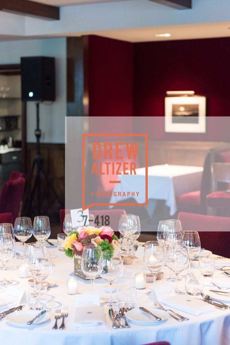 Atmosphere, Artsy and Sotheby's Village Pub Dinner, Village Pub, October 27th, 2015,Drew Altizer, Drew Altizer Photography, full-service agency, private events, San Francisco photographer, photographer california