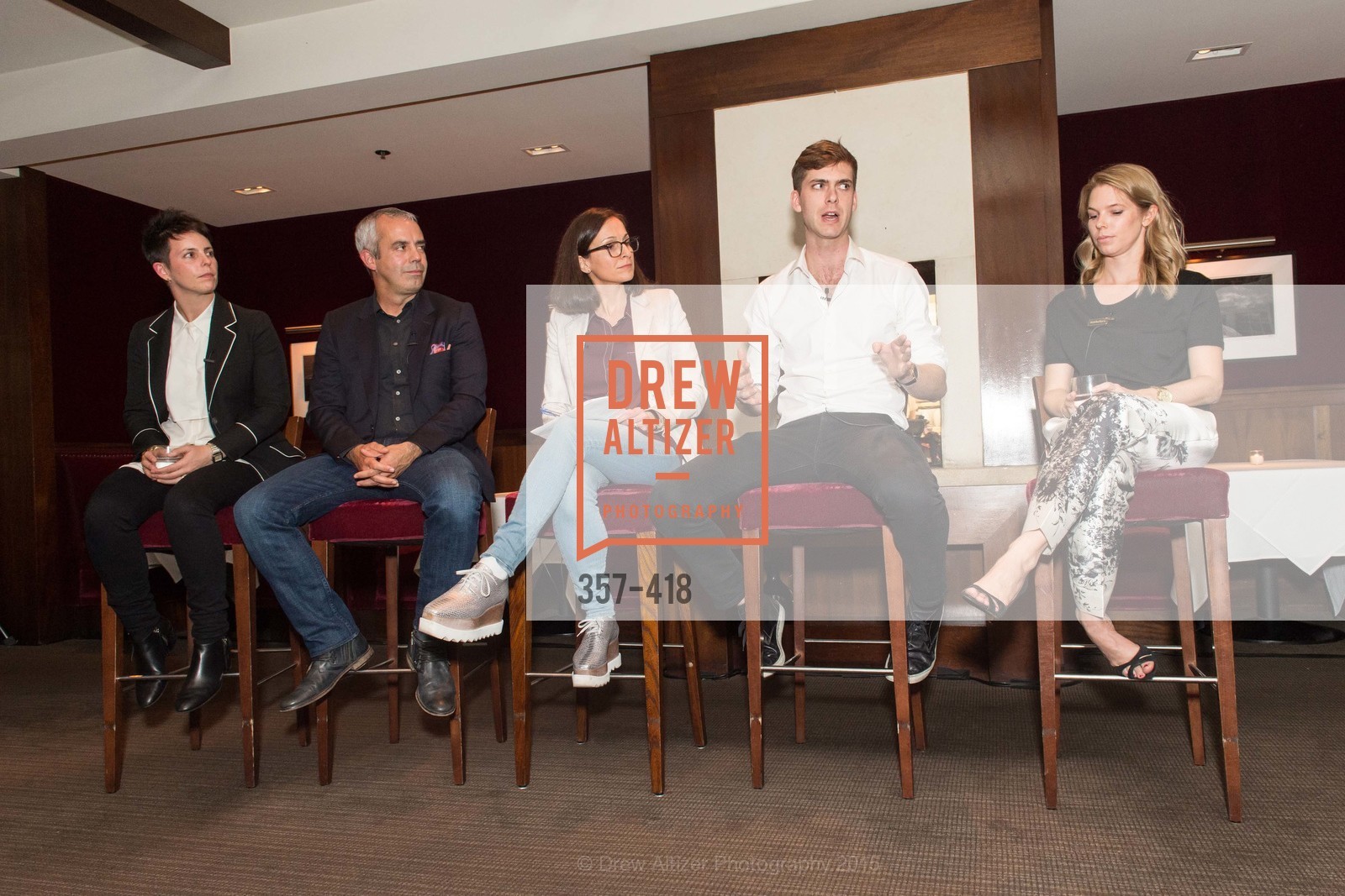 Jessica Silverman, Kevin Johnson, Sarah Thornton, Carter Cleveland, Courtney Kremers, Artsy and Sotheby's Village Pub Dinner, Village Pub, October 27th, 2015,Drew Altizer, Drew Altizer Photography, full-service agency, private events, San Francisco photographer, photographer california