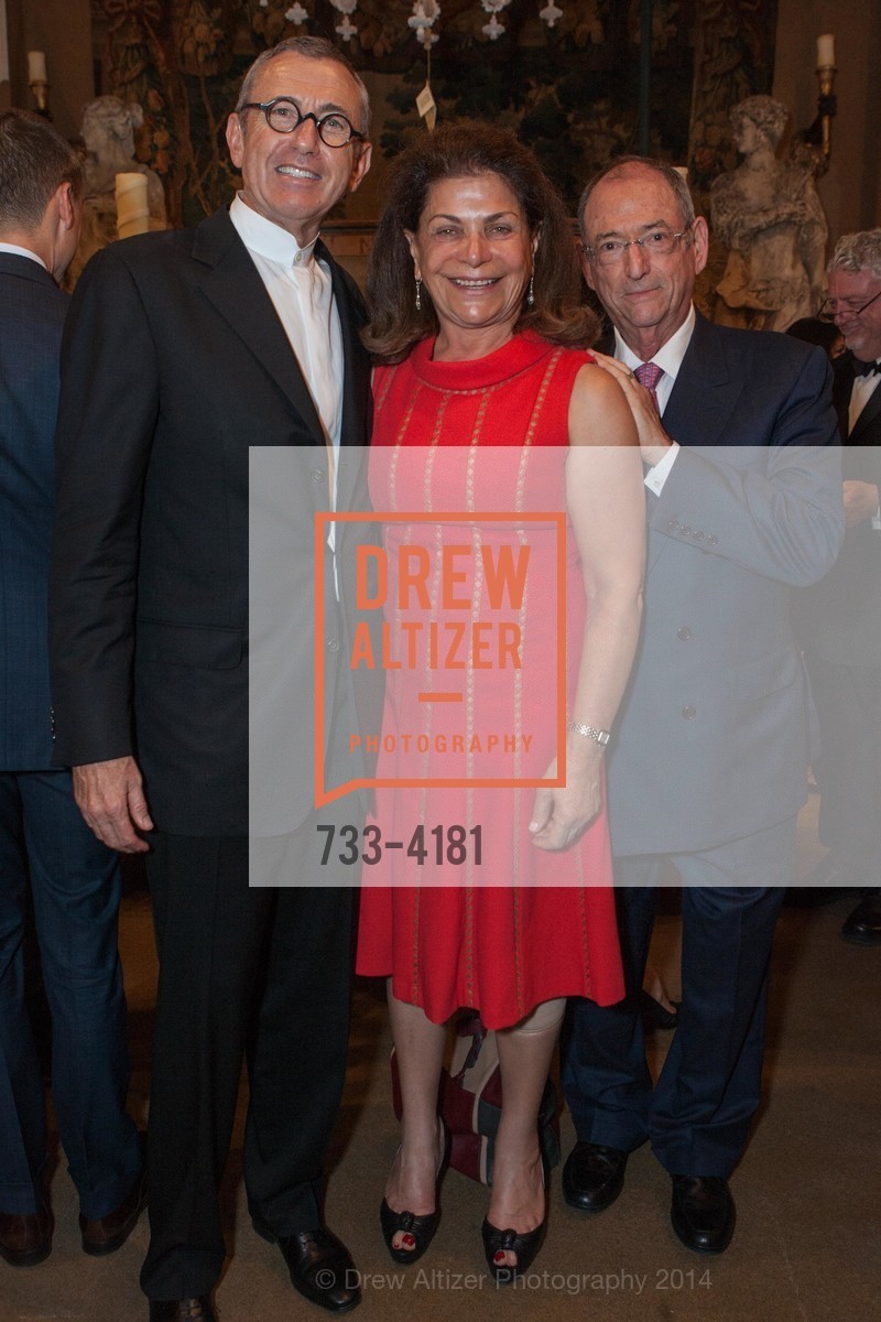 Paul Wiseman, Massy Mehdipour, Richard Snyder, Book signing and celebration for THE WISEMAN GROUP'S New Book "Inner Spaces" at C. Mariani Antiques, US, October 31st, 2014, Photo #733-4181 Paul Wiseman, Massy Mehdipour, Richard Snyder, Photo #733-4181