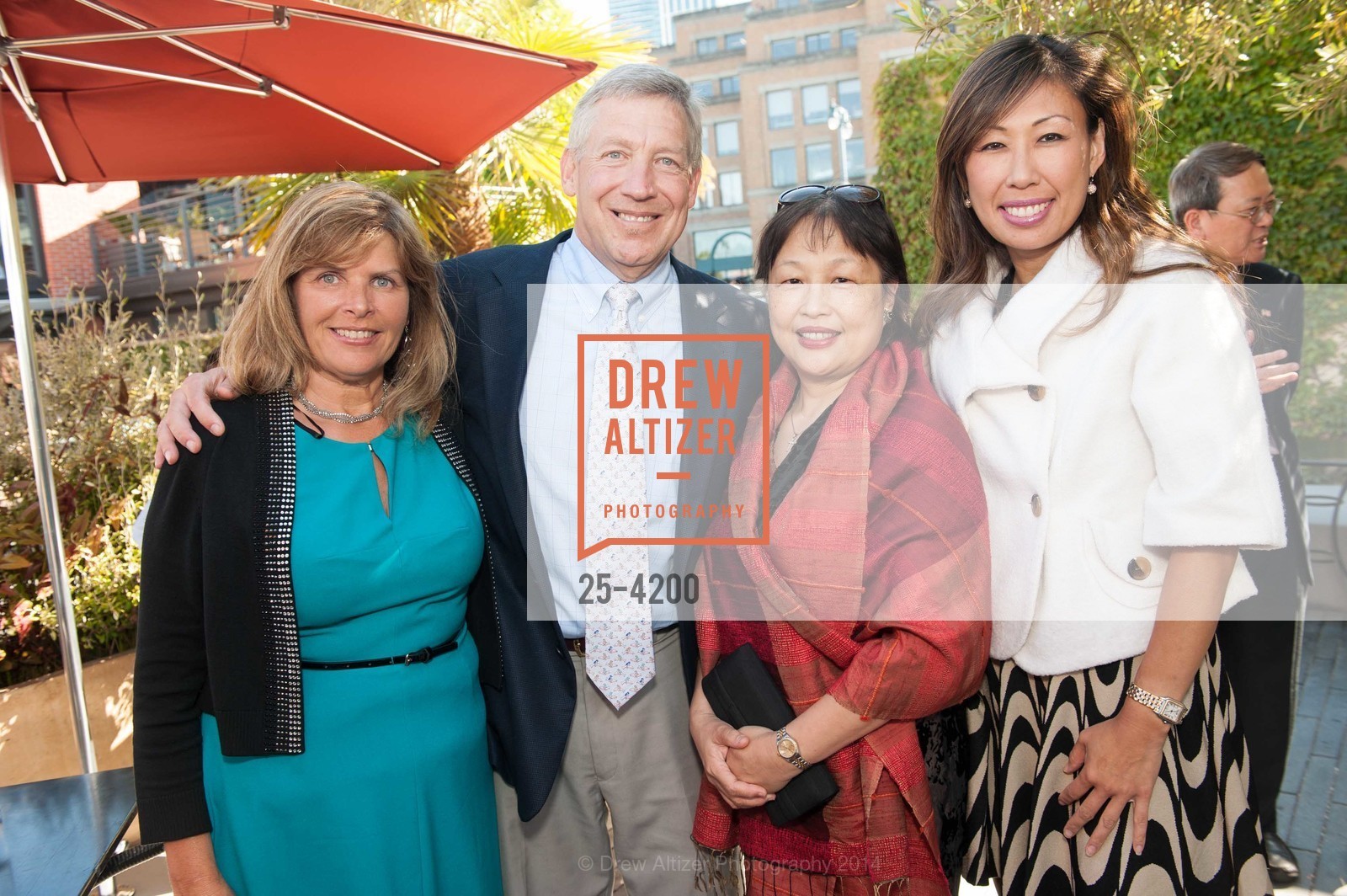 Kathy Crawford, Pete Sittnick, Ann Hsing, Joy Boatwright, Cancer Prevention Institute of California 40th anniversary Pioneering Prevention, US, June 26th, 2014, Photo #25-4200 Kathy Crawford, Pete Sittnick, Ann Hsing, Joy Boatwright, Photo #25-4200