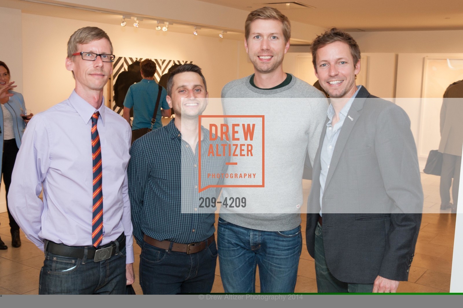 Daniel Scrimshire, Jared Sterns, Bill Lloyd, Philip Dwelle, DONALD SULTAN: A Decade Of Paintings and Drawings, US, May 22nd, 2014, Photo #209-4209 Daniel Scrimshire, Jared Sterns, Bill Lloyd, Philip Dwelle, Photo #209-4209