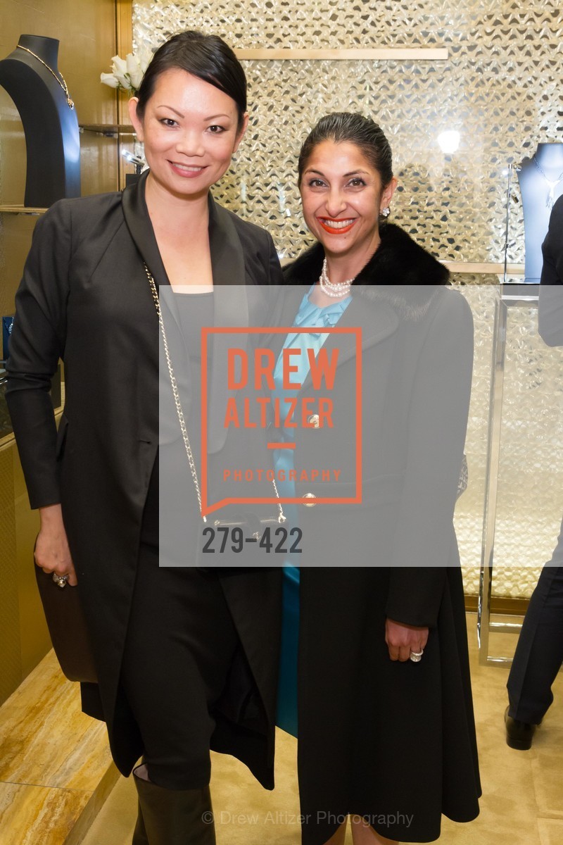 Top Picks, Chanel San Francisco Lion, October 28th, 2015, Photo