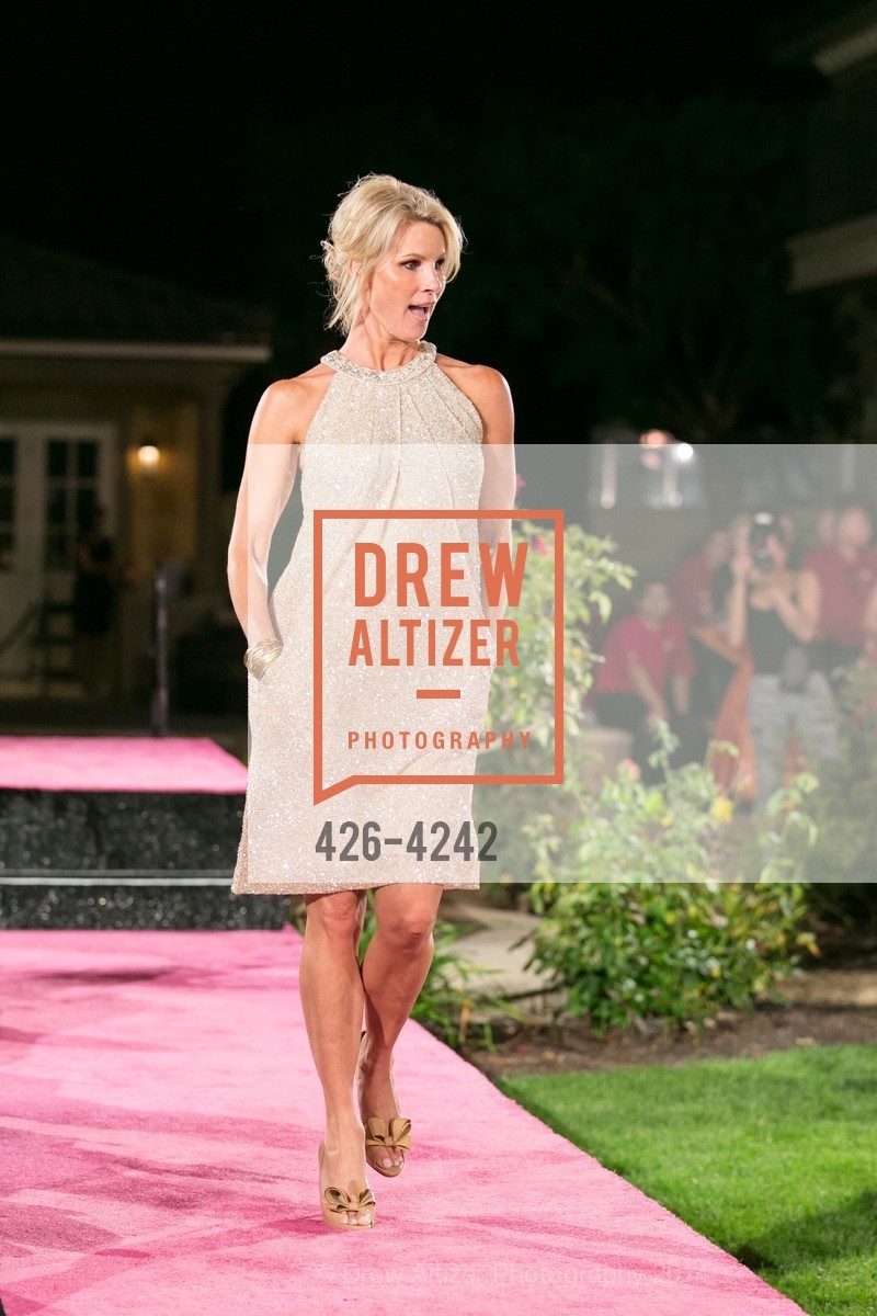 Samantha Bowman, Cocktails & Couture - old, US, August 27th, 2014, Photo #426-4242 Samantha Bowman, Photo #426-4242
