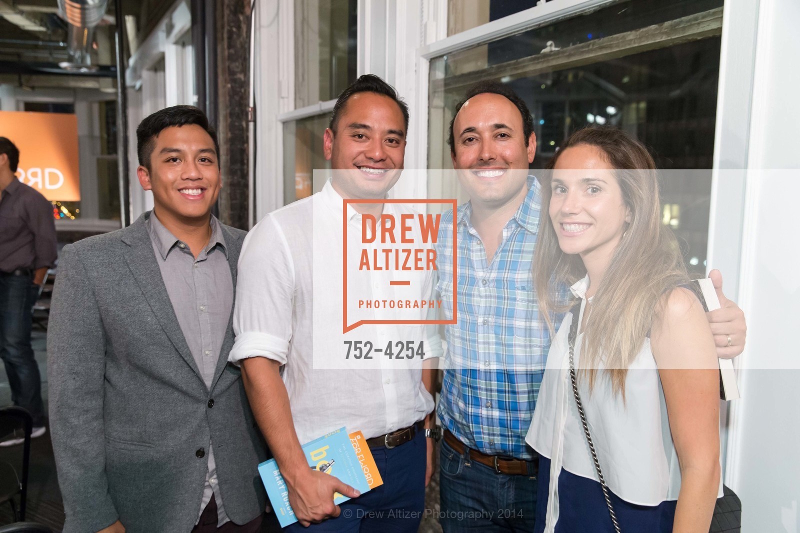 ? Santos, Mark Chu Cheong, Gerrard Katzman, Karleen Katzman, foreword at Medium, US, September 17th, 2014, Photo #752-4254 ? Santos, Mark Chu Cheong, Gerrard Katzman, Karleen Katzman, Photo #752-4254