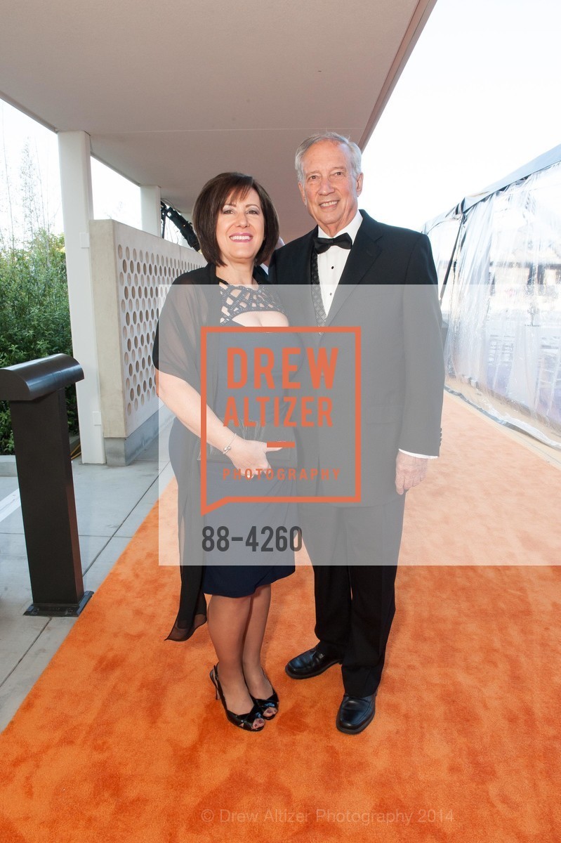 Maureen Freschet, Andy Cresci, SEQUOIA HOSPITAL FOUNDATION Grand Opening Gala, US, May 3rd, 2014, Photo #88-4260 Maureen Freschet, Andy Cresci, Photo #88-4260