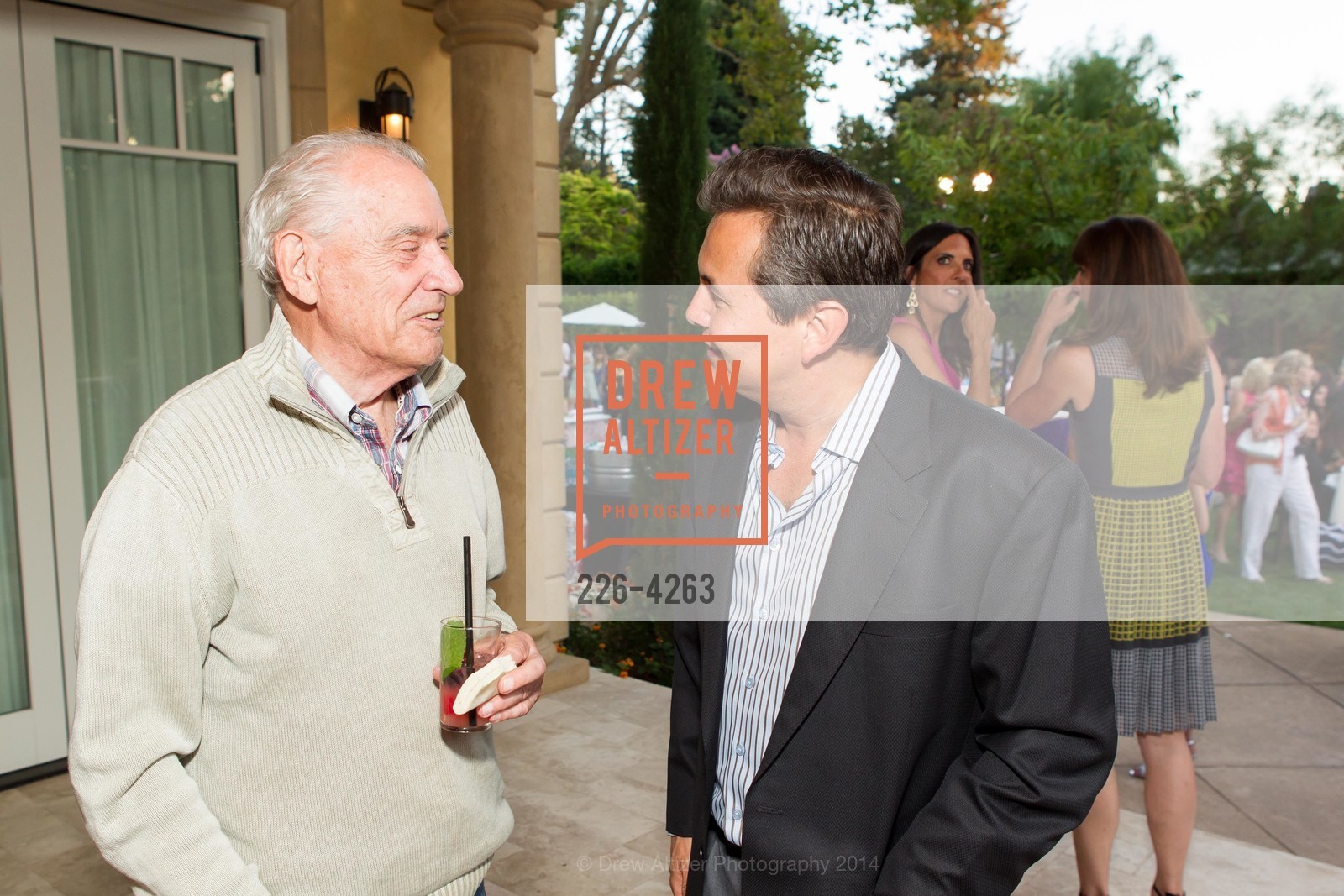 Gunnar Sevelius, Michael Uytengsu, Photo #226-4263