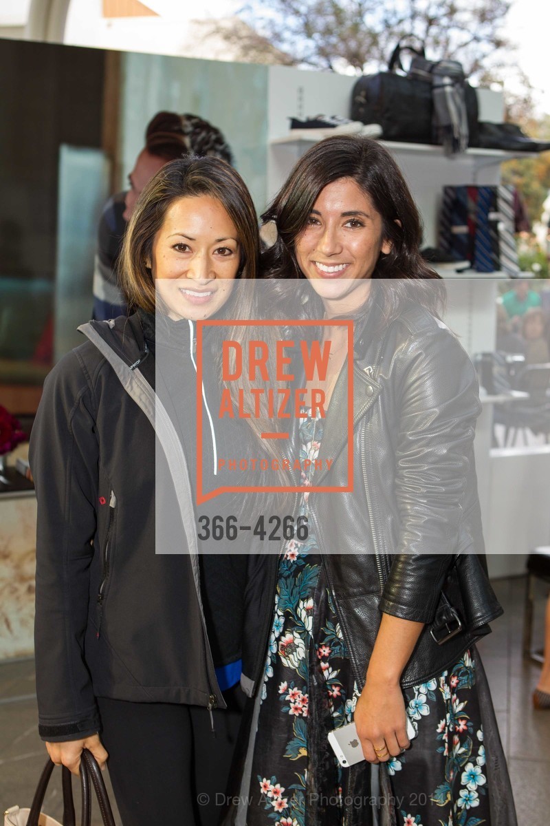 Giselle Pineda, Krystal Bick, STANFORD SHOPPING CENTER Live Lounge with GQ Magazine, US, November 2nd, 2014, Photo #366-4266 Giselle Pineda, Krystal Bick, Photo #366-4266