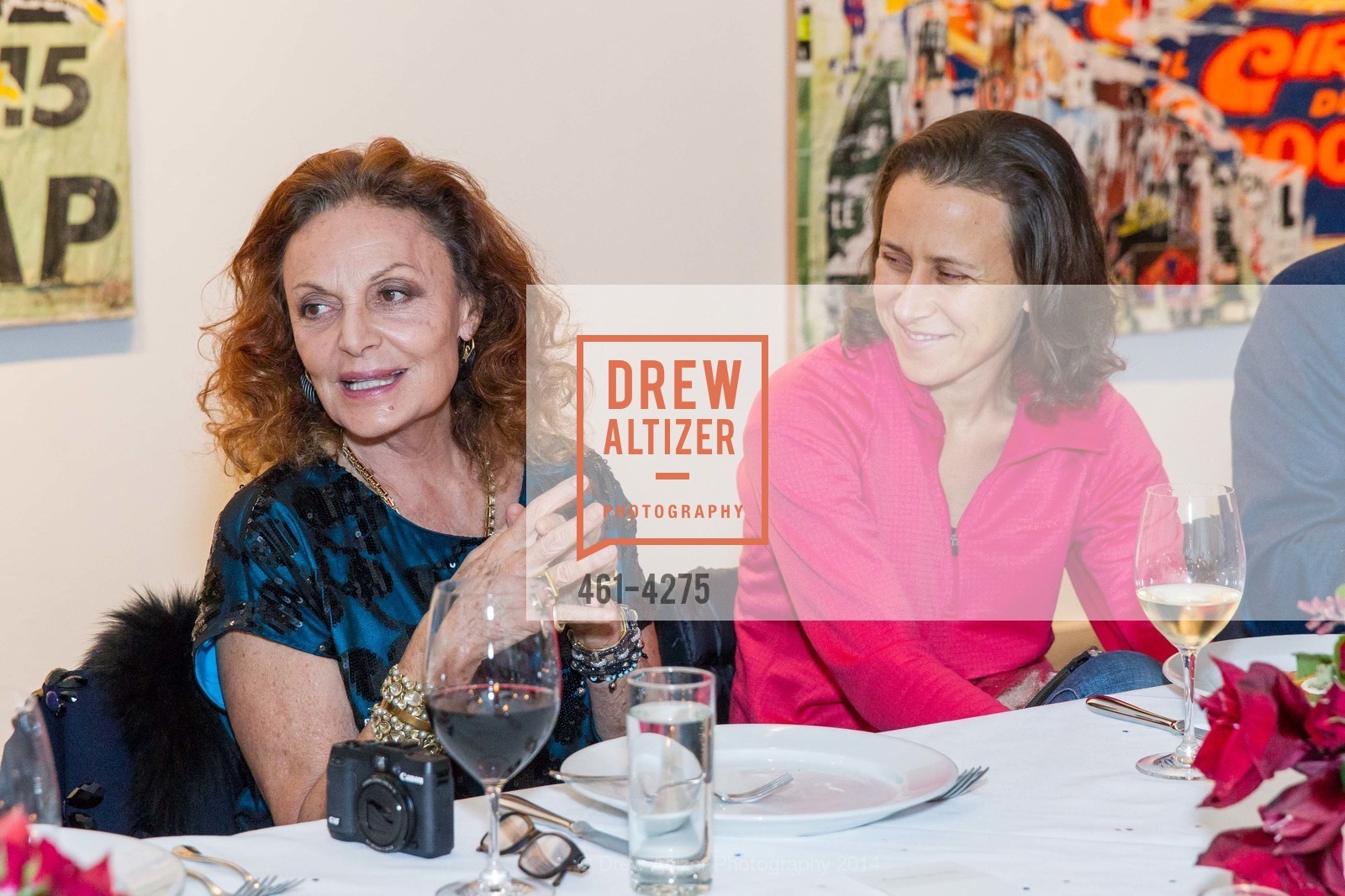 Diane von Furstenberg, Anne Wojcicki, Dinner In Honor of DIANE VON FURSTENBERG, US, November 21st, 2014, Photo #461-4275 Diane von Furstenberg, Anne Wojcicki, Photo #461-4275