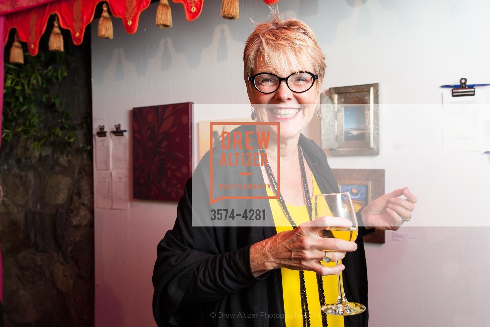 Kate Ecker, Third Annual HOTBED BENEFIT Hosted by the DREVER Family, US, August 23rd, 2014, Photo #3574-4281 Kate Ecker, Photo #3574-4281