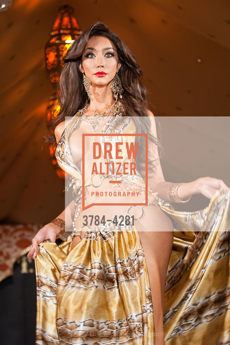 Runway, Third Annual HOTBED BENEFIT Hosted by the DREVER Family, US, August 23rd, 2014, Photo #3784-4281 Runway, Photo #3784-4281