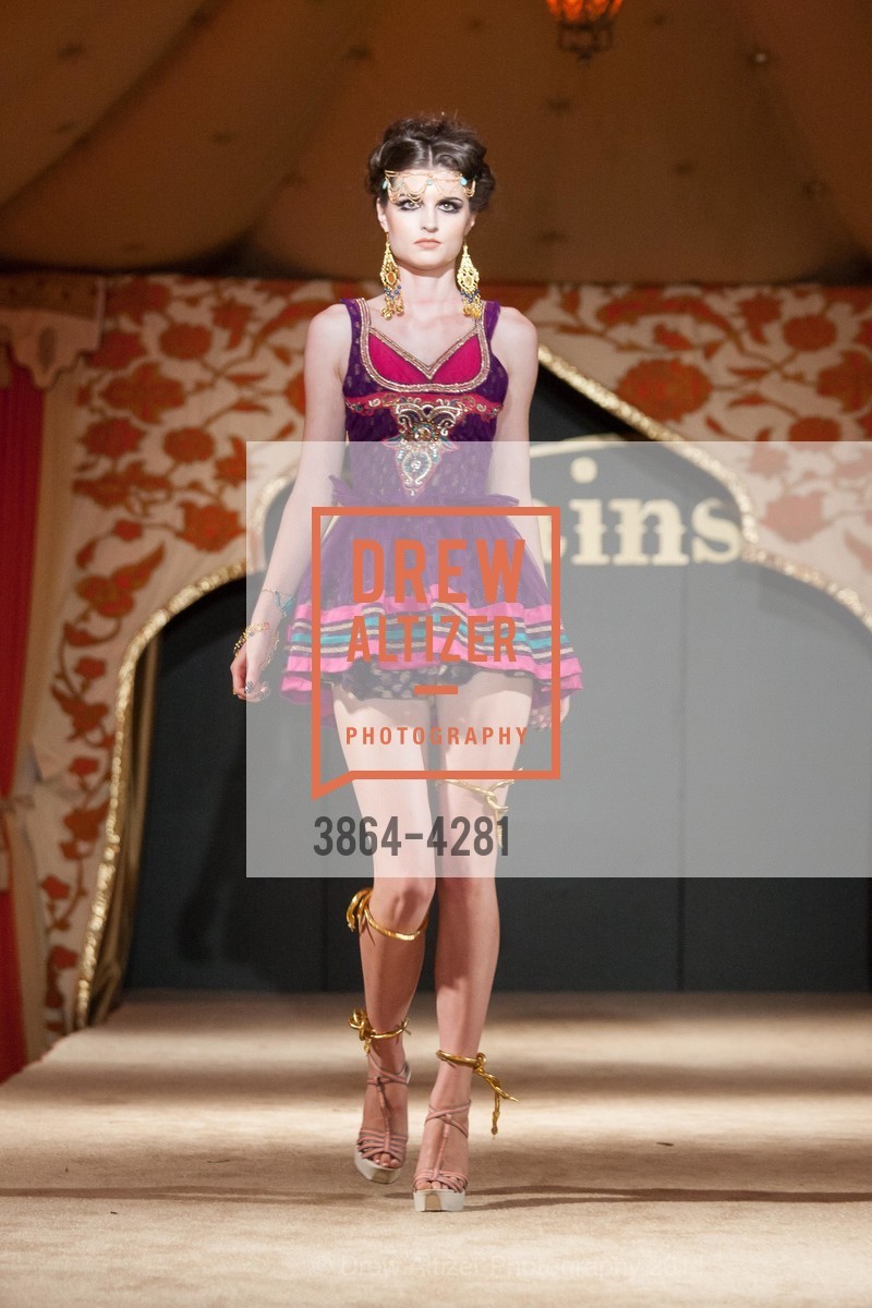 Runway, Third Annual HOTBED BENEFIT Hosted by the DREVER Family, US, August 23rd, 2014, Photo #3864-4281 Runway, Photo #3864-4281