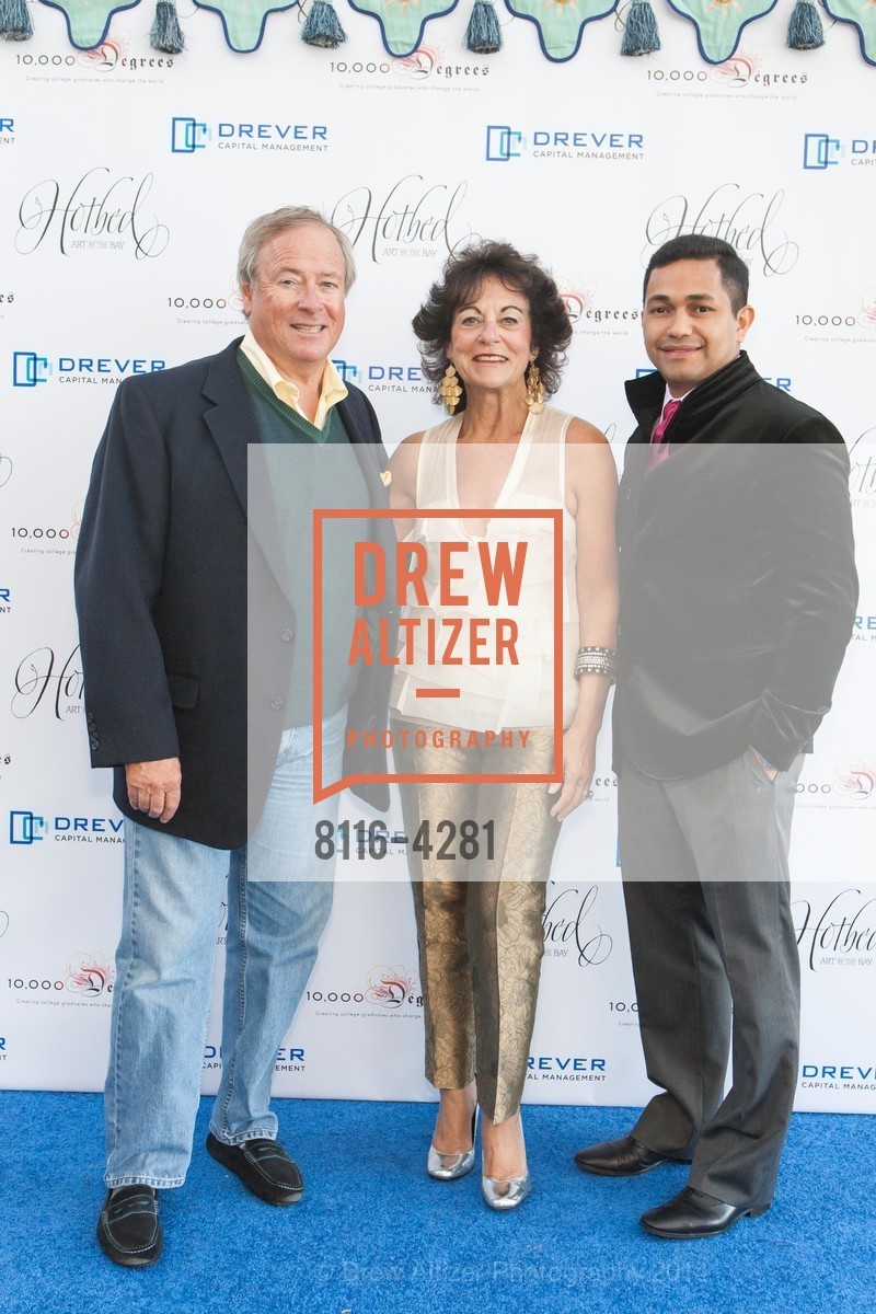Tom Cote, Rosalyn Brandt, Saul Pena, Third Annual HOTBED BENEFIT Hosted by the DREVER Family, US, August 23rd, 2014, Photo #8116-4281 Tom Cote, Rosalyn Brandt, Saul Pena, Photo #8116-4281