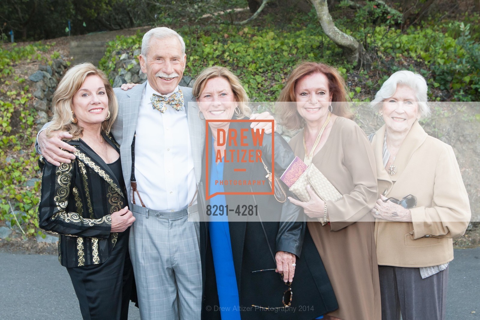 Charlie Geiss, Maxwell Drever, Claudia Crocker, Sandra Paige, Ruth Jaubert, Third Annual HOTBED BENEFIT Hosted by the DREVER Family, US, August 23rd, 2014, Photo #8291-4281 Charlie Geiss, Maxwell Drever, Claudia Crocker, Sandra Paige, Ruth Jaubert, Photo #8291-4281