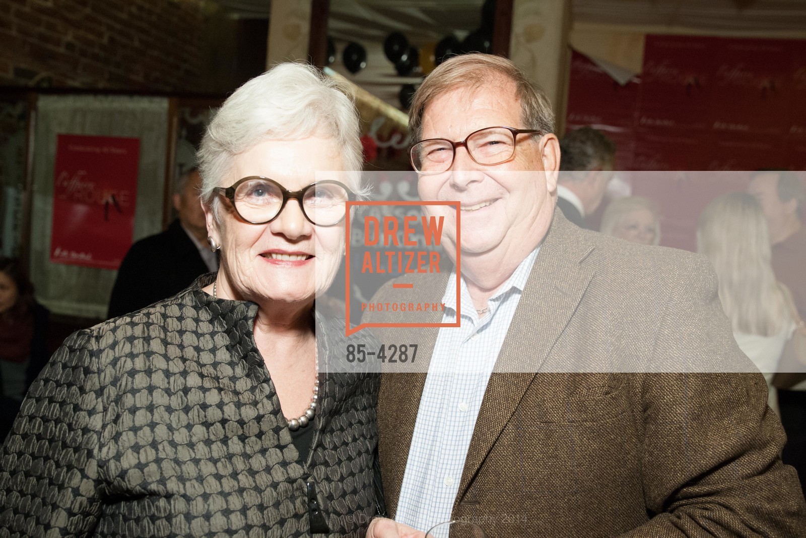 Margel Kaufman, Stephen Kaufman, l'affair rouge, US, November 21st, 2014, Photo #85-4287 Margel Kaufman, Stephen Kaufman, Photo #85-4287