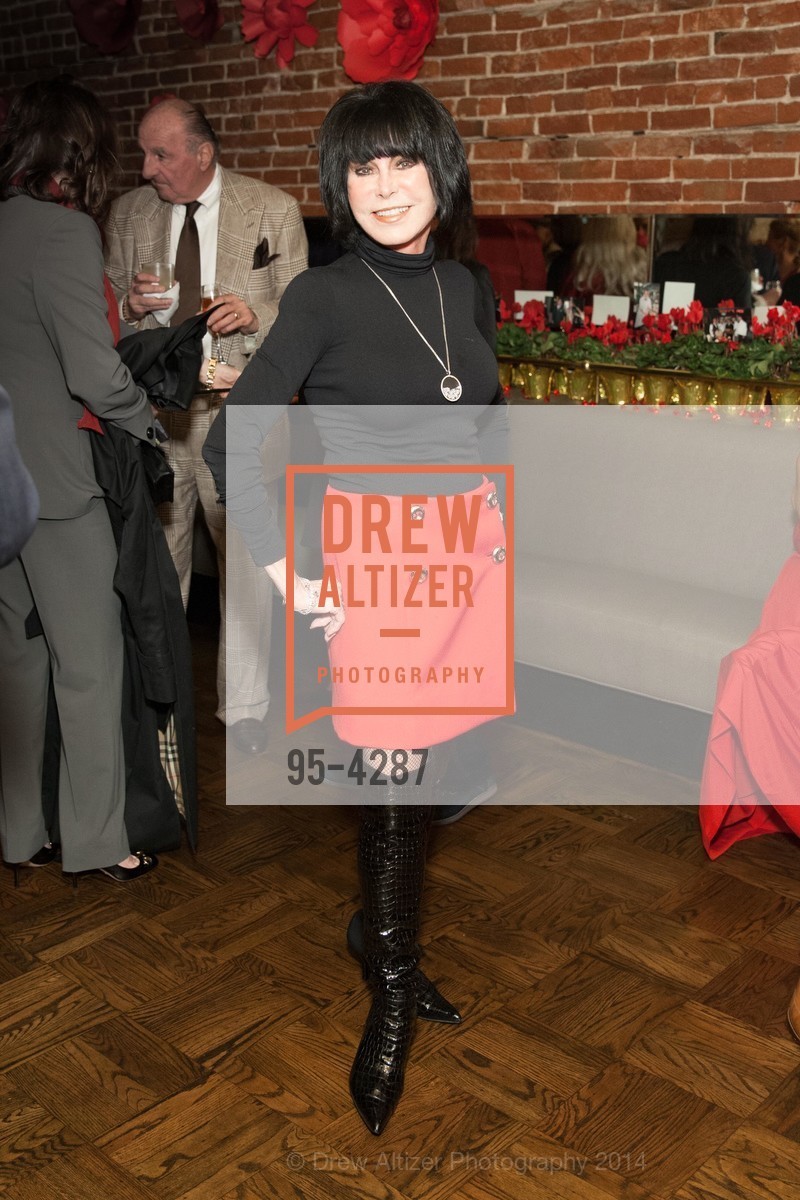 Marilyn Cabak, l'affair rouge, US, November 21st, 2014, Photo #95-4287 Marilyn Cabak, Photo #95-4287