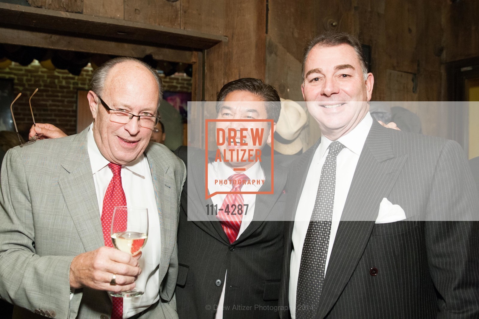 Michael Federle, Paul Tanphanich, Marc Corsi, l'affair rouge, US, November 21st, 2014, Photo #111-4287 Michael Federle, Paul Tanphanich, Marc Corsi, Photo #111-4287