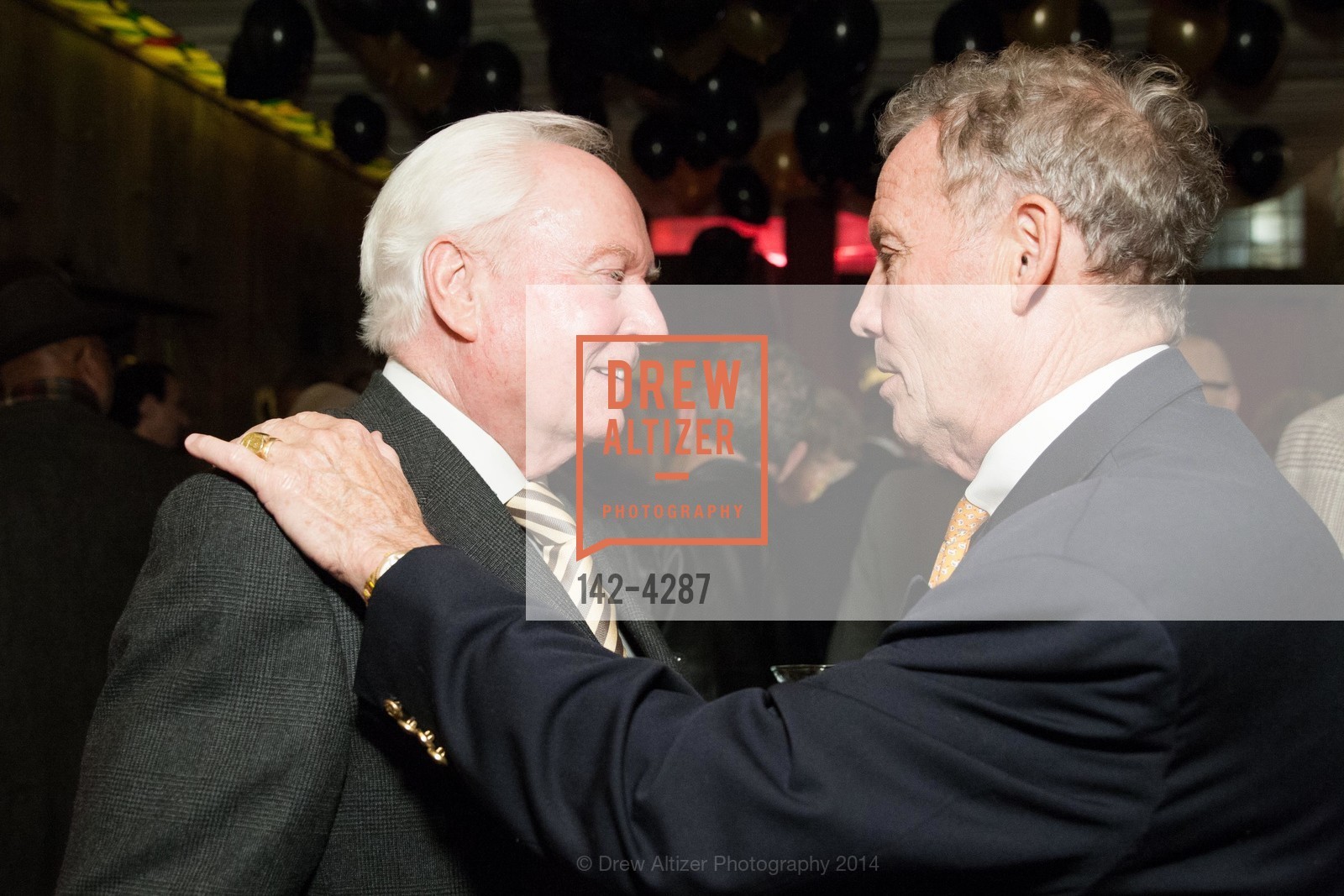 Richard Hodgkins, l'affair rouge, US, November 21st, 2014, Photo #142-4287 Richard Hodgkins, Photo #142-4287